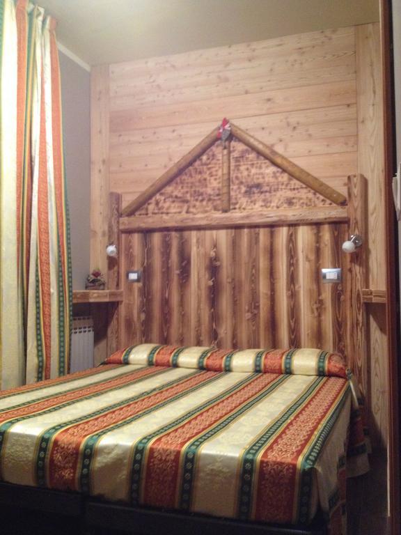 Hotel Trois Etoiles Entracque Dış mekan fotoğraf
